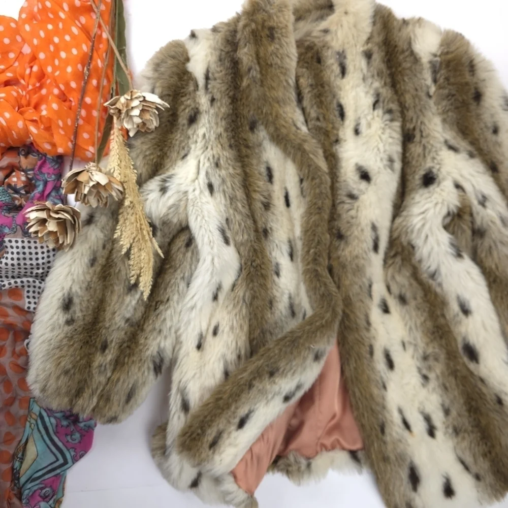 Style VI Ltd Fur Coat -type unknown- Women's One Size - Picture 5 of 14